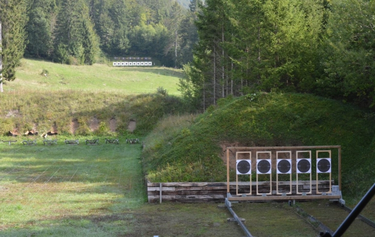 25-50-und-300m-Scheibenstaende-in-Malleray-Bevilard