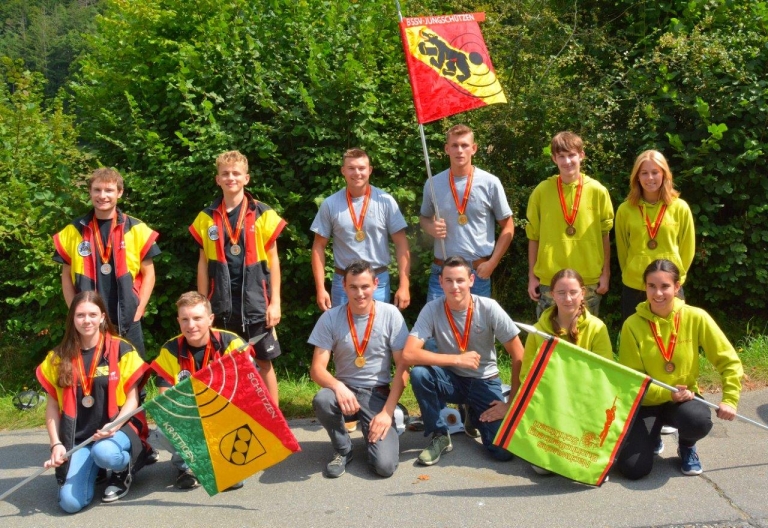 Jungschuetzen-2.-JS-Krattigen-1.-Sportschuetzen-Diemtigtal-3.-Buchholterberg-Schuetzen
